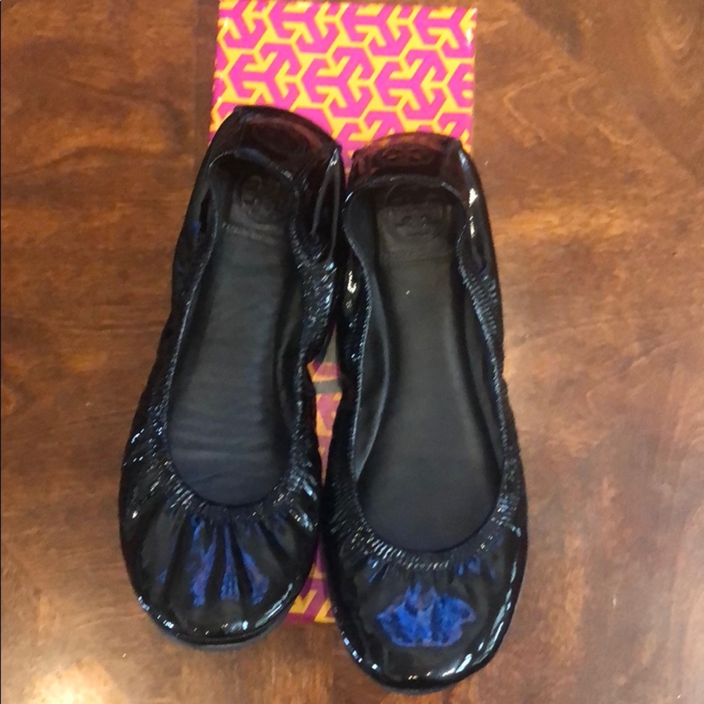 Tory Burch Eddie flats, black 9.5